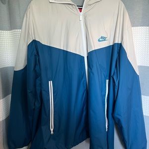 Nike Windbreaker Hooded Jacket